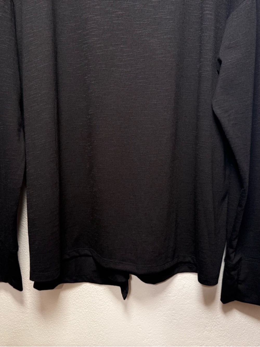 Xersion Black Long Sleeve Women's Top Twist Back Detail Relaxed Fit Size XXL - Picture 5 of 14